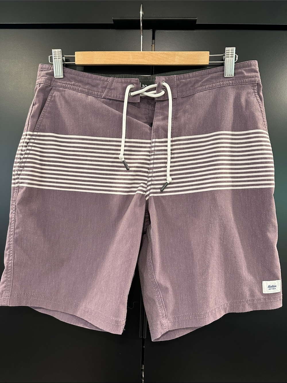 Katin Mens Board Shorts Size 30 Purple Striped 4-Way Stretch Surf Trunks ST 54